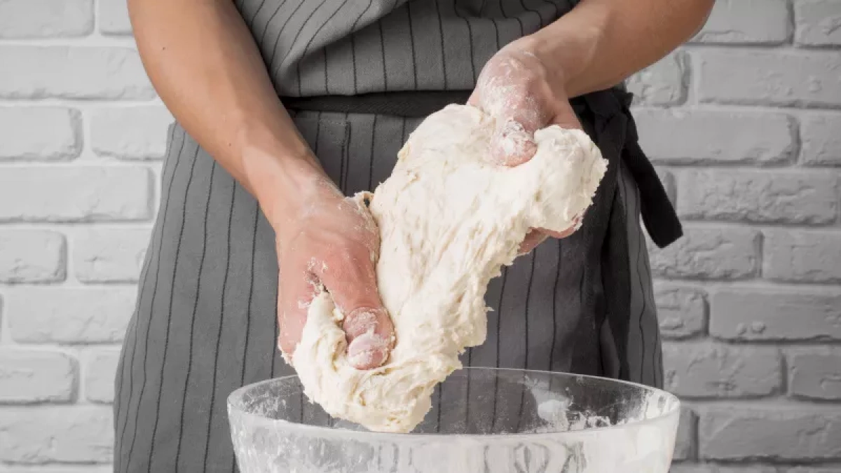 3 хитрости для теста на пельмени - получается тонкое и воздушное, словно пух. Вкусно и красиво