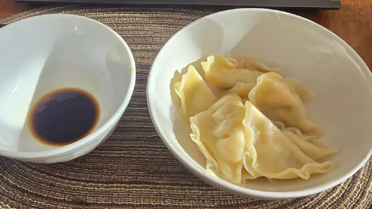 Варить пельмени — прошлый век: знакомый повар подсказал новый способ — получается как в ресторане