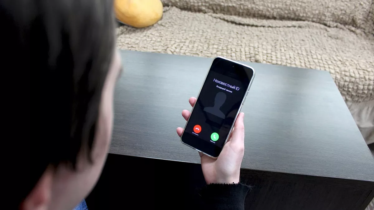 Мошенники начали сами переводить деньги: что нужно знать о новой схеме, чтоб не попасться