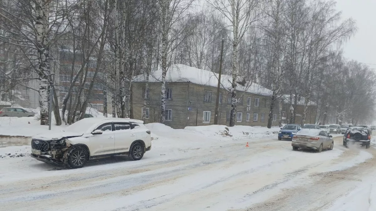 В Коми две аварии с Ford произошли по одной причине: не уступили дорогу