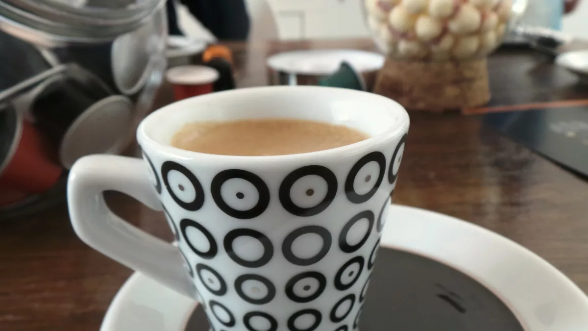 Утренний кофе превращается в яд: ни в коем случае не добавляйте это в напиток - сплошной вред