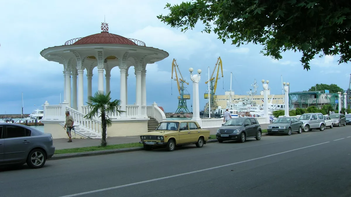 Цены как в Турции, а сервис "королевский": 3 курорта с чистым морем для экономного отдыха в марте