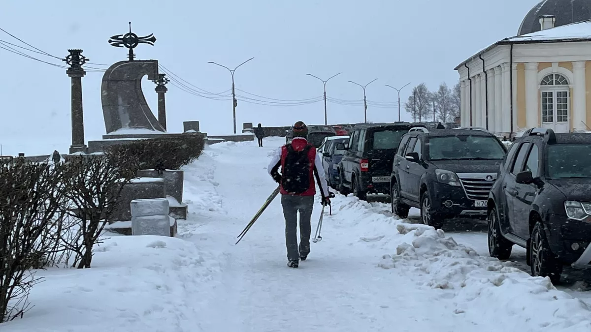В Коми отменили центральный старт "Лыжни России" из-за угрозы падения деревьев на трассы