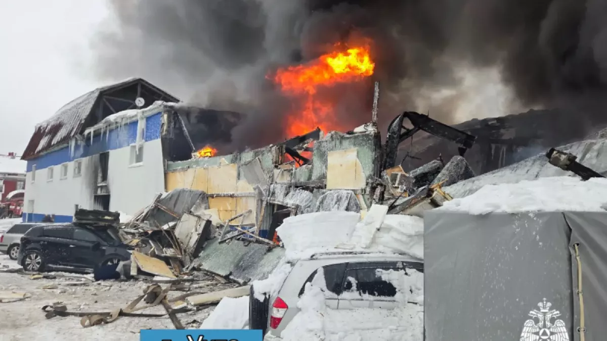 ГУ МЧС по Коми назвало причину крупного пожара на СТО в Ухте