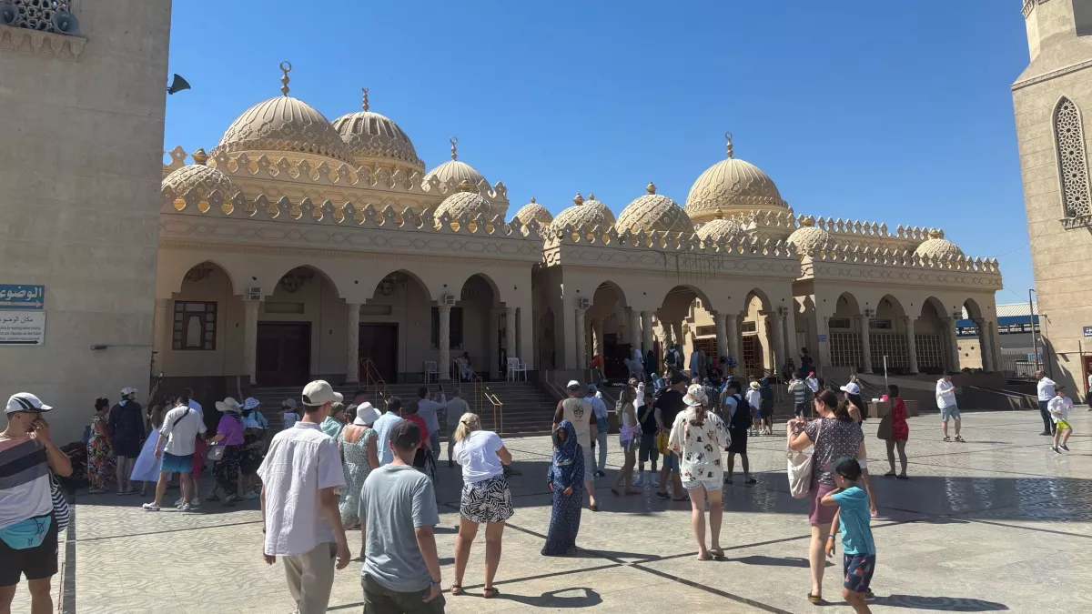 Дешевле Сочи, а сервис в разы круче: 7 стран, где не стыдно провести отпуск - реальный опыт путешественников