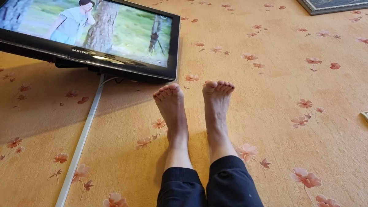 Пятки пемзой больше не шкрябаю – новый хит в уходе за кожей стоп: ножки нежные, как после салонных процедур