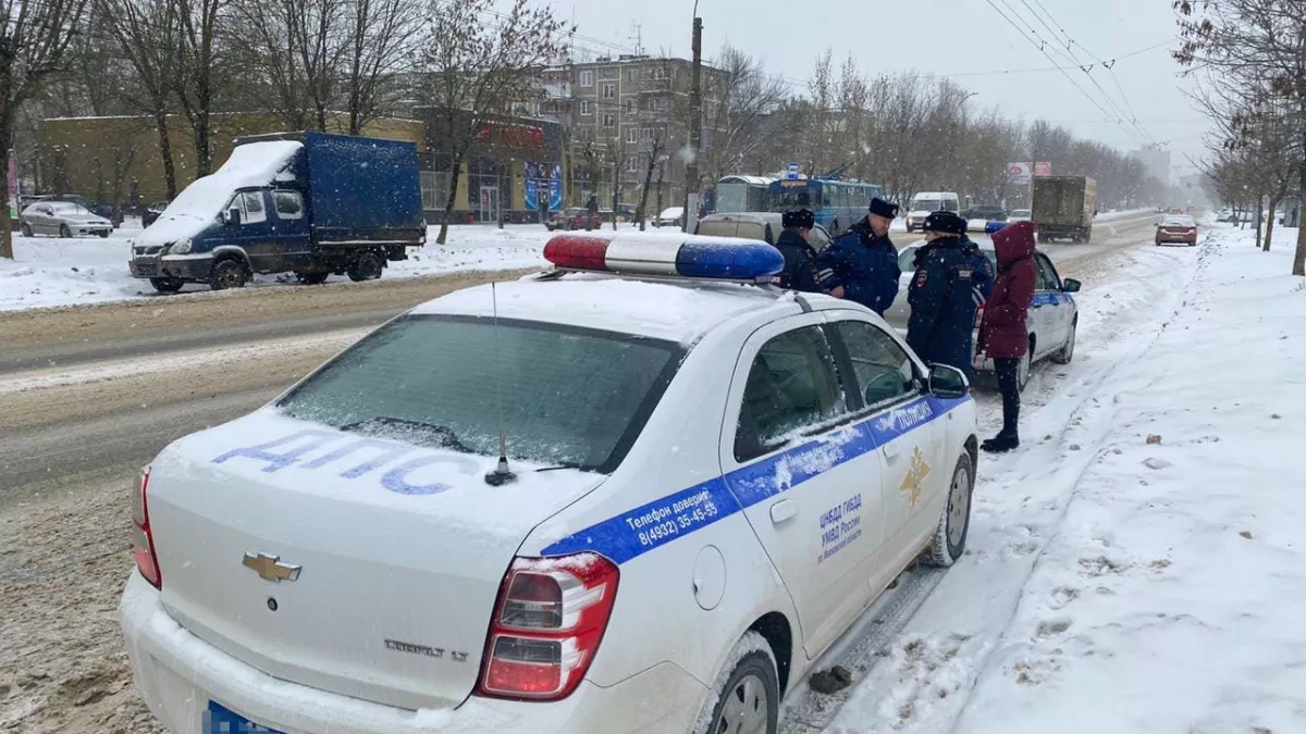 Как правильно совершать обгон, чтобы не нарваться на штраф и не лишиться прав – в ГАИ разъяснили новые правила обгона