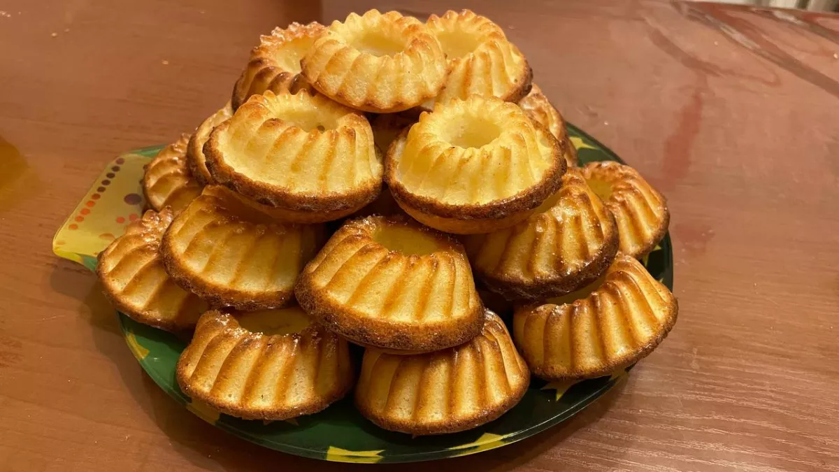 Взбиваем кефир с майонезом — и через 15 минут гора вкуснятины к чаю готова: домашние уплетают, только за ушками трещит