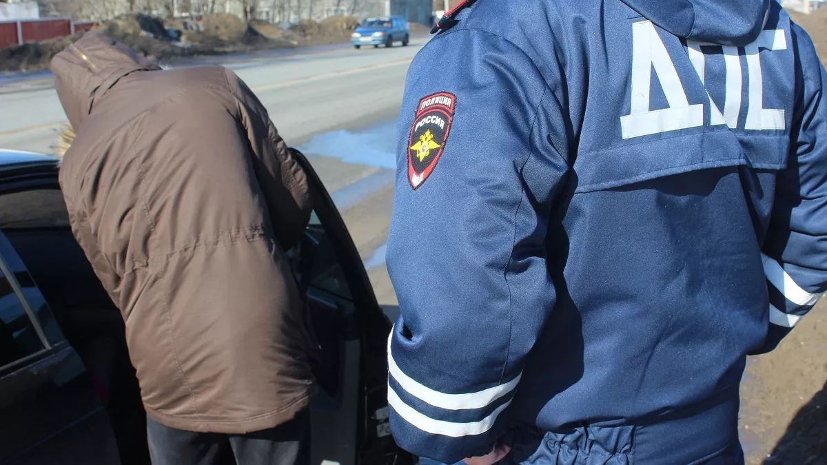 Забыл права и вспомнил уже в дороге: можно ли ехать или следует вернуться за документами - ответил автоинспектор