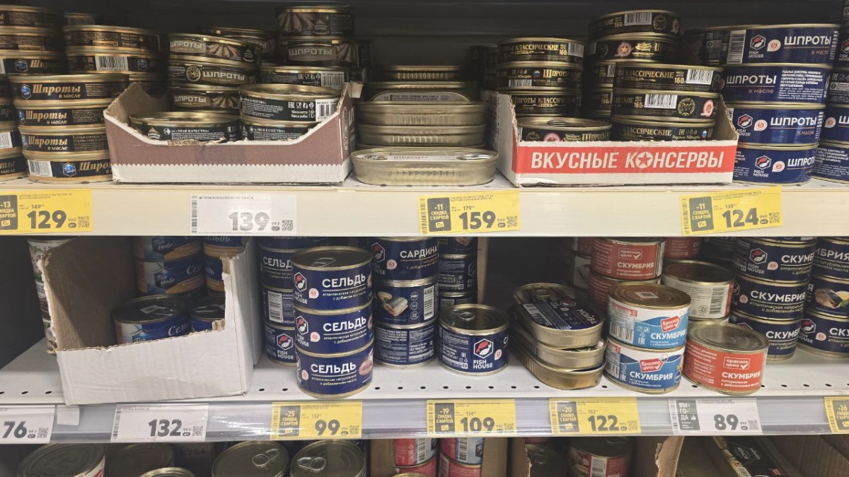 Решает одна буква — вот что отличает хорошие консервы "Доброфлот" от плохих — рассказываю, как определять качество на раз