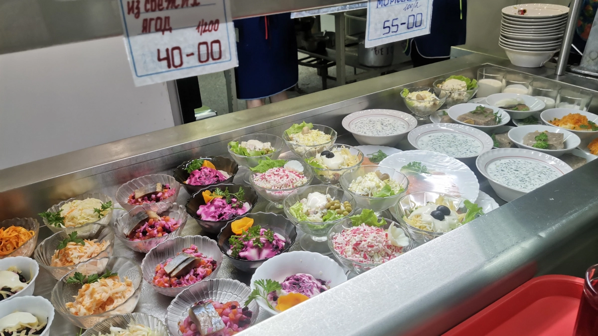 Роскачество назвало самую полезную еду навынос: такую можно брать в офис каждый день