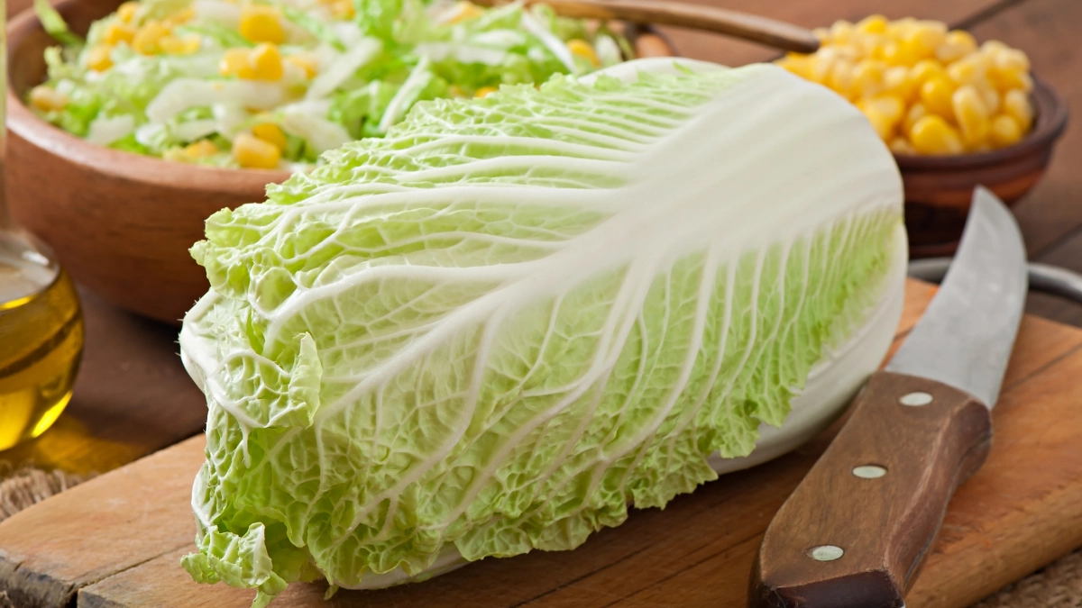 Скупаю всю пекинку в ближайших магазинах - и готовлю вкусный и сытный салат на скорую руку за 10 минут