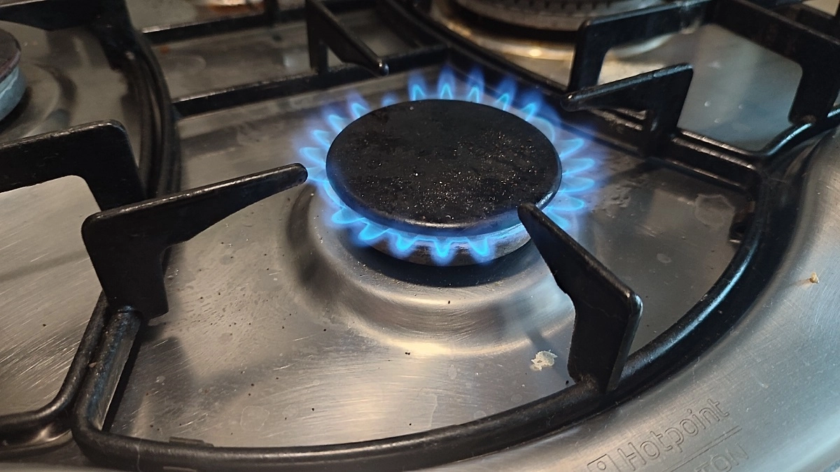 Коммунальщикам разрешили отключать газ в квартирах за недопуск в квартиру газовщиков