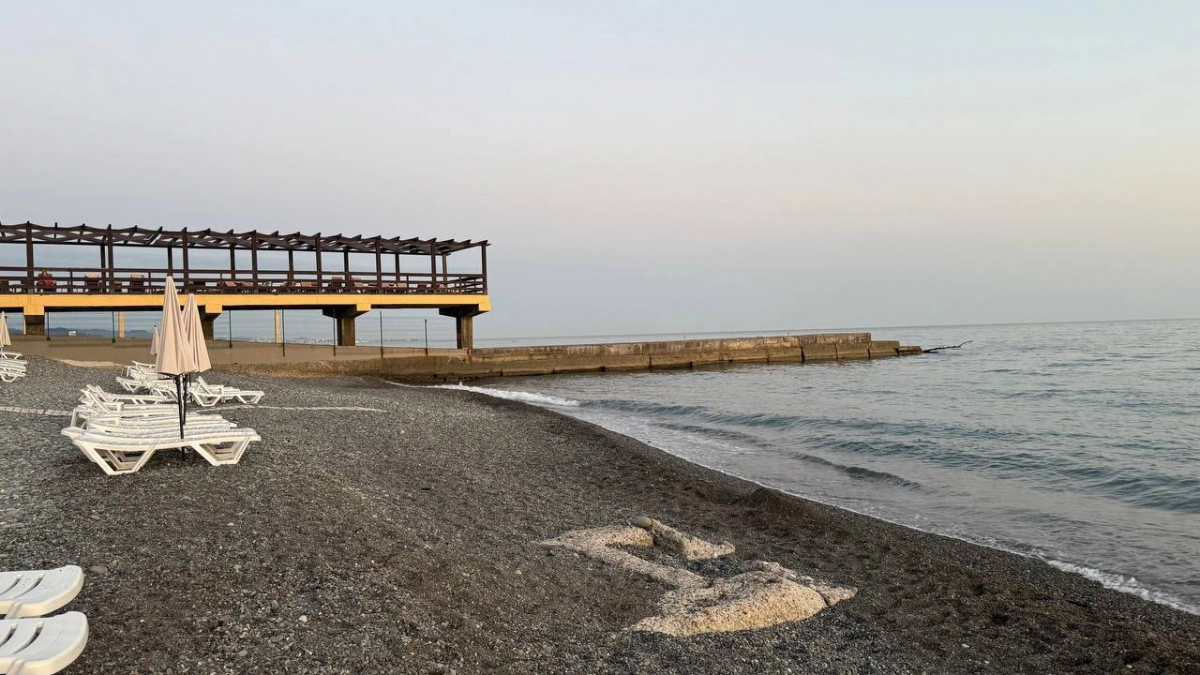 Уютный поселок на южном берегу Крыма, о котором не знают туристы. Здесь отдыхают только местные - скрытая жемчужина