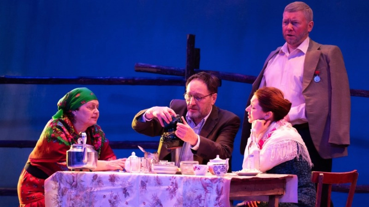 Театр имени Виктора Савина представил постановку "Коми балл" в рамках гастрольного тура по республике