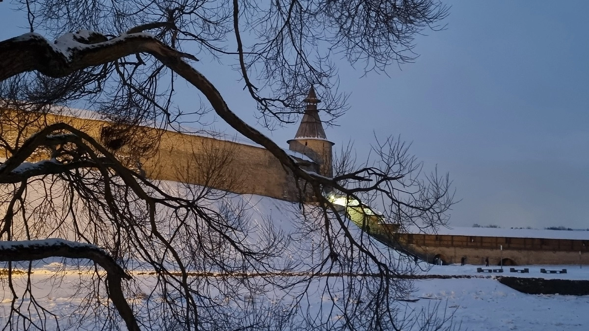 Древняя крепость, которой более 5000 лет - в России других таких зданий больше нет: что посмотреть