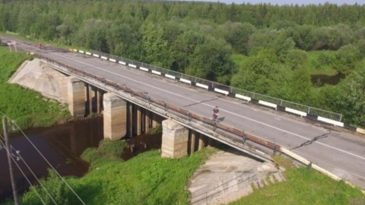 В Коми приступили к реконструкции моста через реку Кулом-Ю