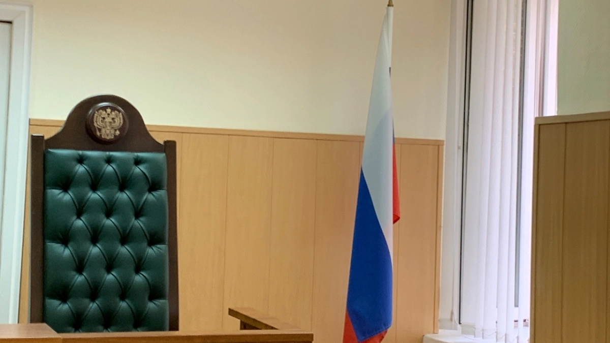 В столице Коми мужчина тайно записывал разговоры бывшей семьи на диктофон