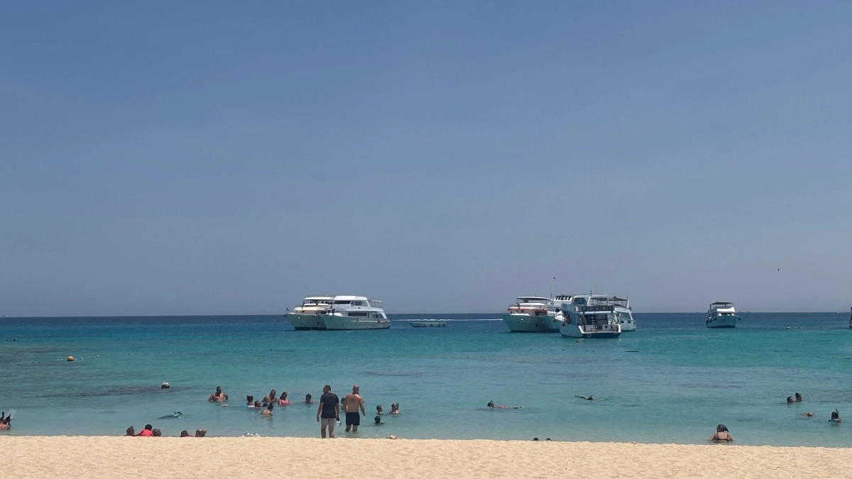 Сплошные стройки и платное всё вокруг: турист из России поделилась отзывом о «райском» курорте