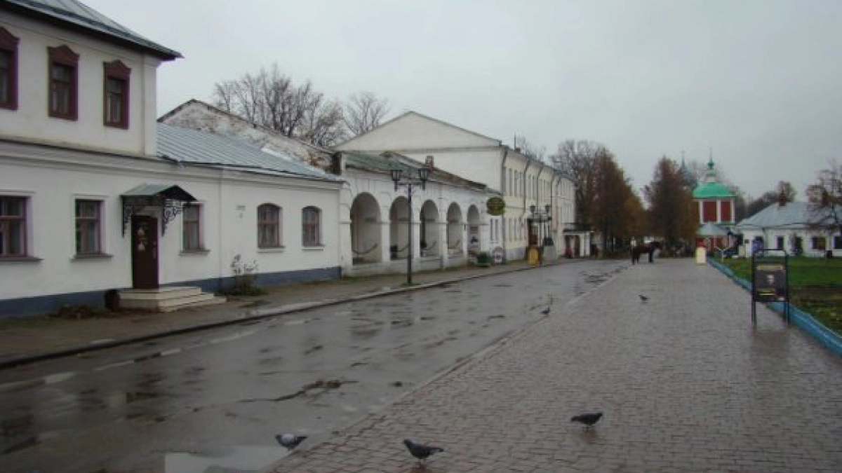 Старинный город, основанный в 1393 году: родина мыловарения и "столица Русского Рождества" - что посетить и привезти отсюда