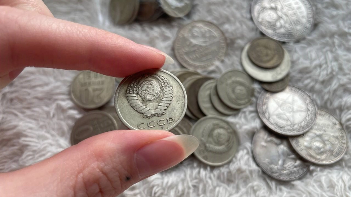 Ценятся дороже бриллиантов: за эти две советские монеты сейчас готовы заплатить 500 000 рублей
