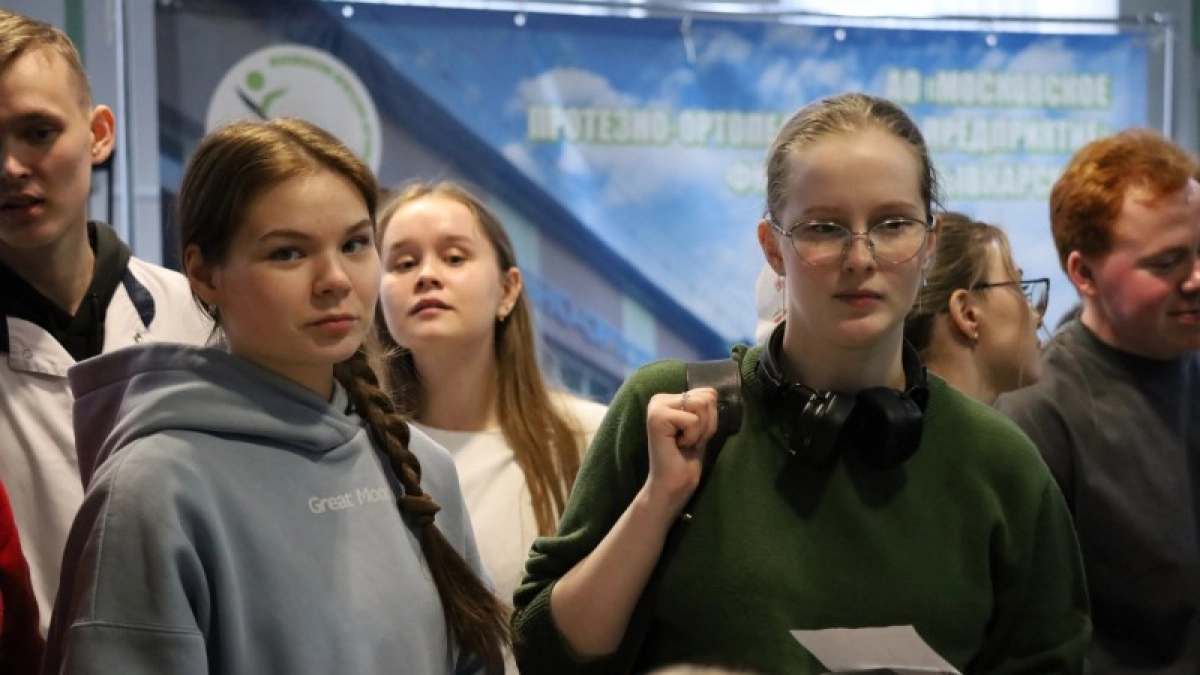 Минздрав Коми организовал встречу выпускников профильных вузов с главврачами больниц