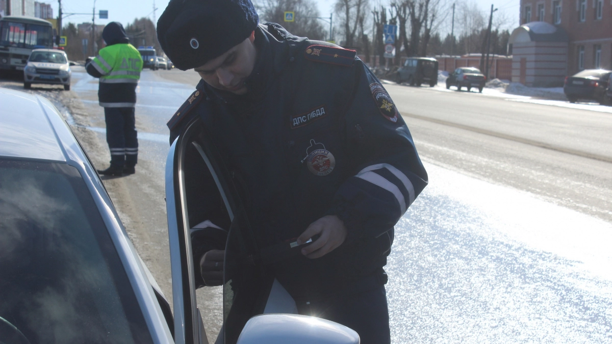 Аварийное состояние моста через Колву изолирует большегрузный трафик Коми 