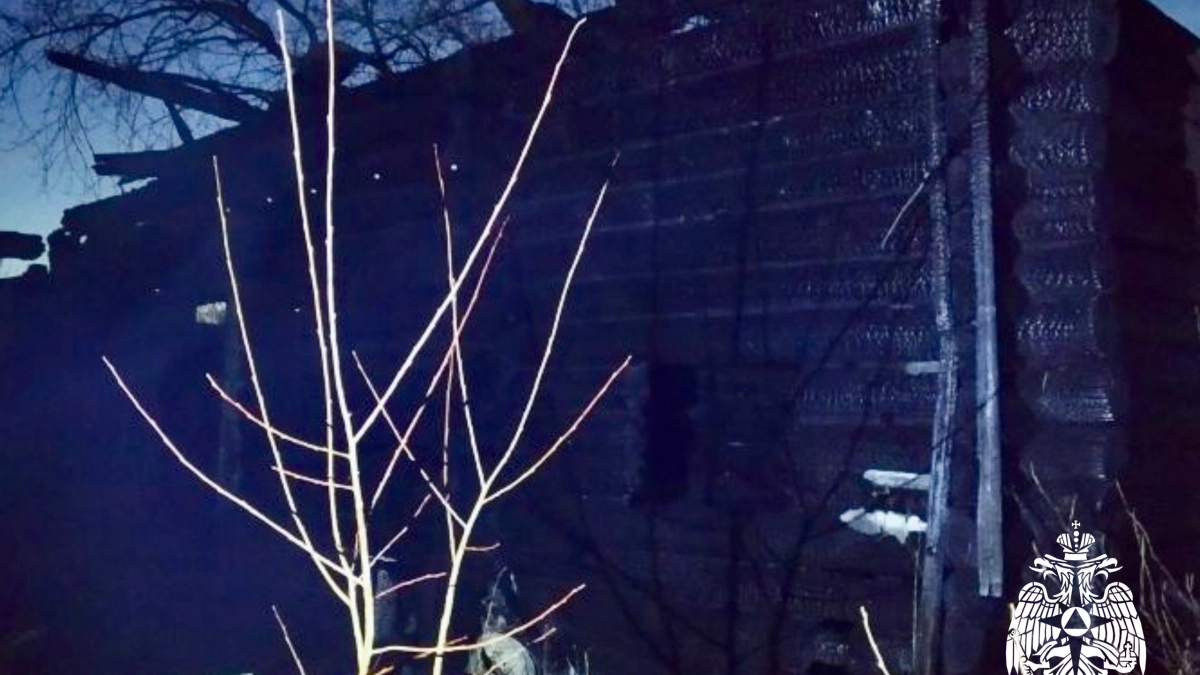 В Коми сгорело неэксплуатируемое здание