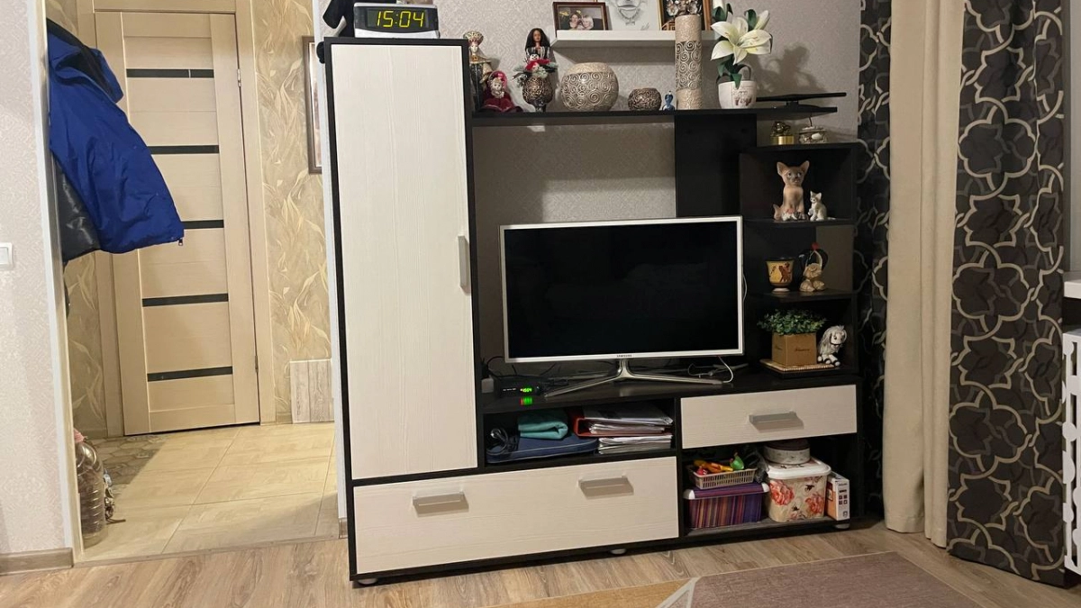 Раньше были в каждой квартире, а теперь считаются безвкусицей: 5 видов устаревших корпусной мебели