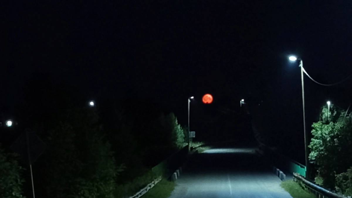 В Коми осветят более 25 километров региональных и сельских дорог