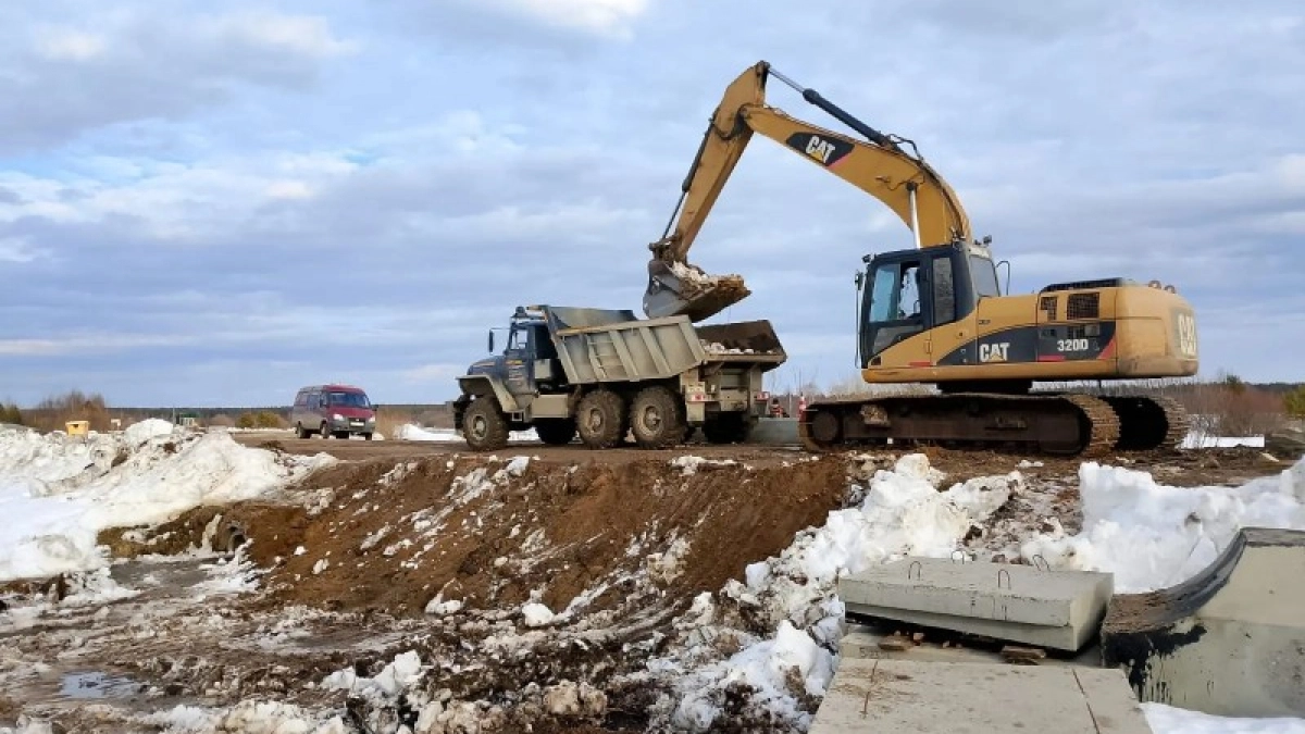 В Коми стартовал капремонт участка автодороги Сыктывкар — Троицко-Печорск