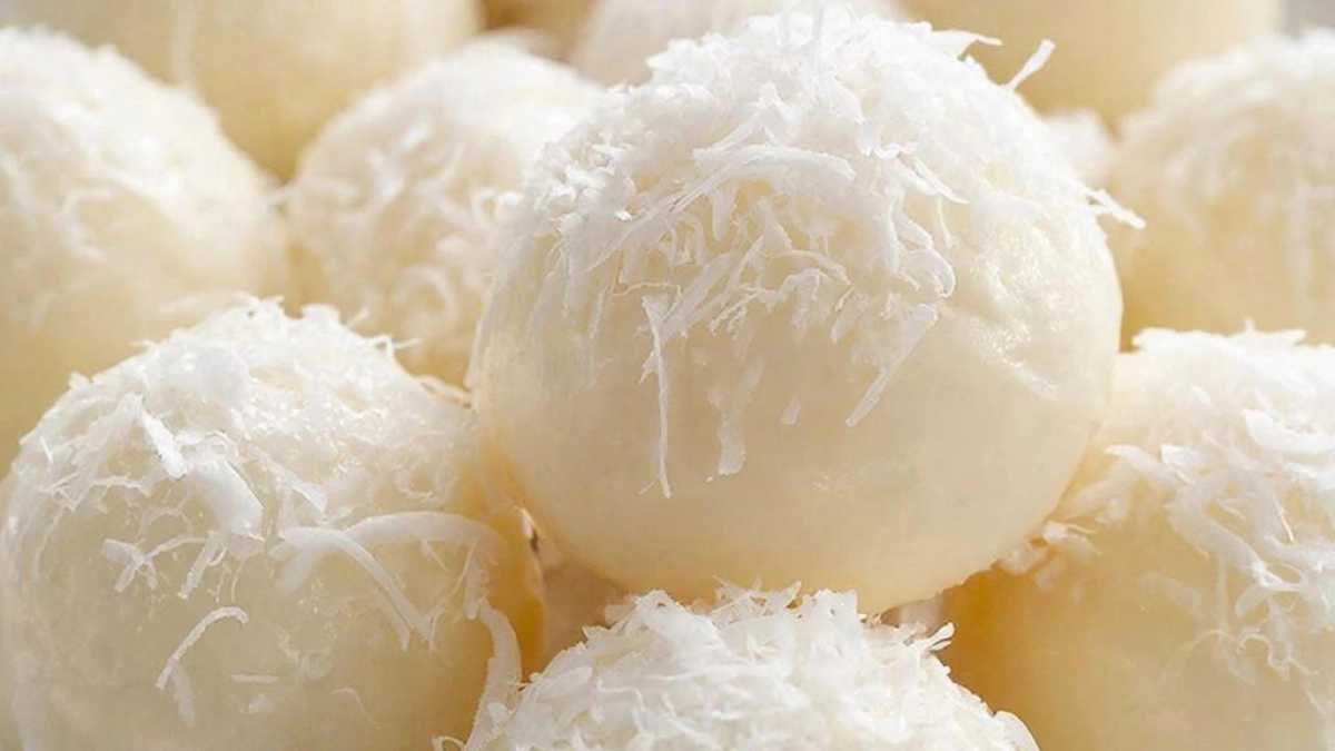 Скатываю шарики за 10 минут — и нежный пасхальный десерт готов. Проще не придумаешь