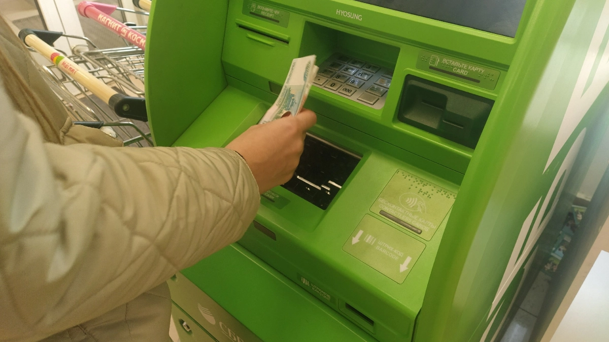 Зарплаты в Коми в 2026 году выросли до 100 тысяч рублей: данные Комистата