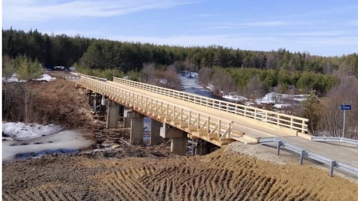 В Коми мост через реку Лэпью открыли для движения после масштабной реконструкции