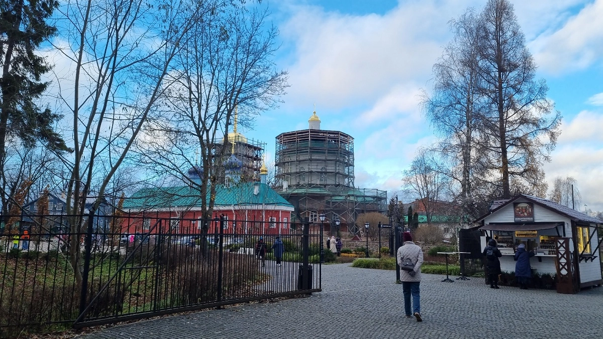 Город сумасшедших, кочевников и гусей, основанный 1578 году: чистый, ухоженный и с большим количеством храмов - что посмотреть