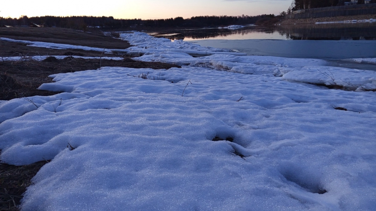 Верхолузье и другие поселки Коми готовятся к весеннему ледоходу