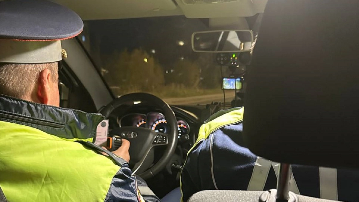 ГАИ поставило точку: до какого возраста можно водить машину в России в 2026 году - пенсионерам назвали ограничения