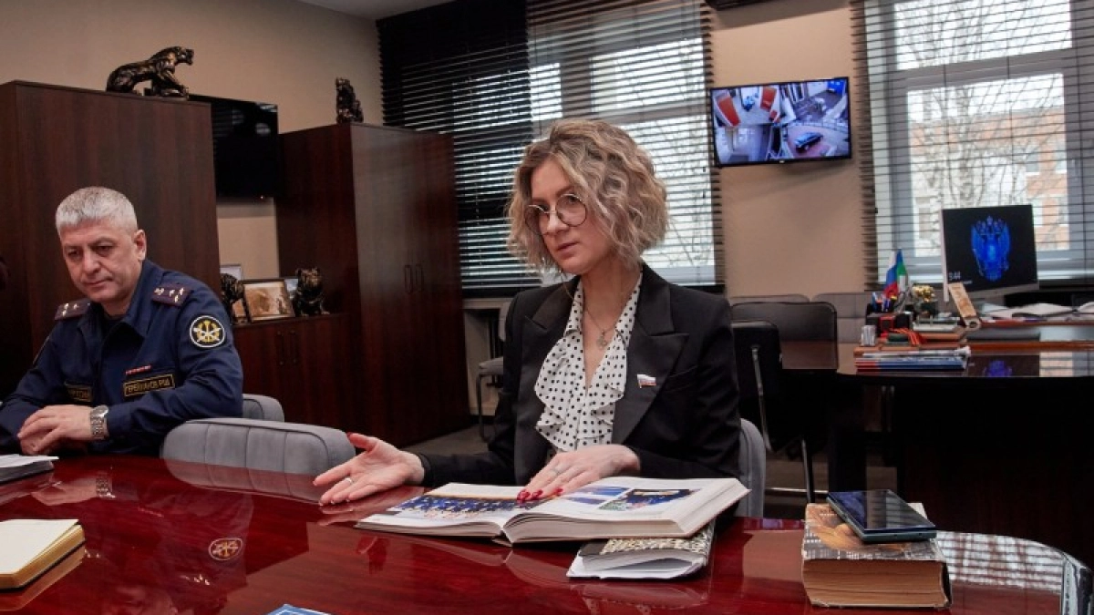 Депутат Мария Бутина обсудила ресоциализацию и кадровые льготы в УФСИН Коми