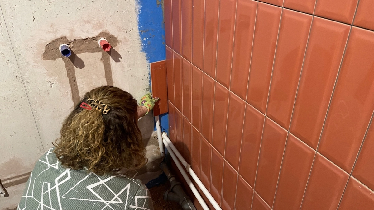 Плитка в ванной больше не в моде: новая альтернатива для роскошной ванной комнаты - без шума, пыли и переплат