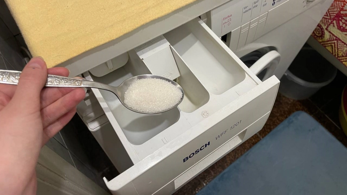 Волшебный метод "8 ложек" — и даже старые вещи обретут цвет и свежесть всего после 1 стирки