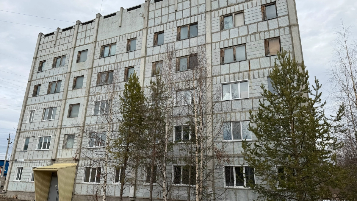 В Ухте выставляют на продажу пятиэтажное административное здание