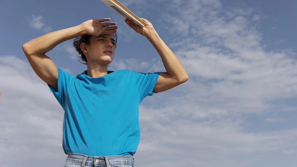 Как убрать запах пота на одежде: 10 работающих способов - спасут весной и жарким летом