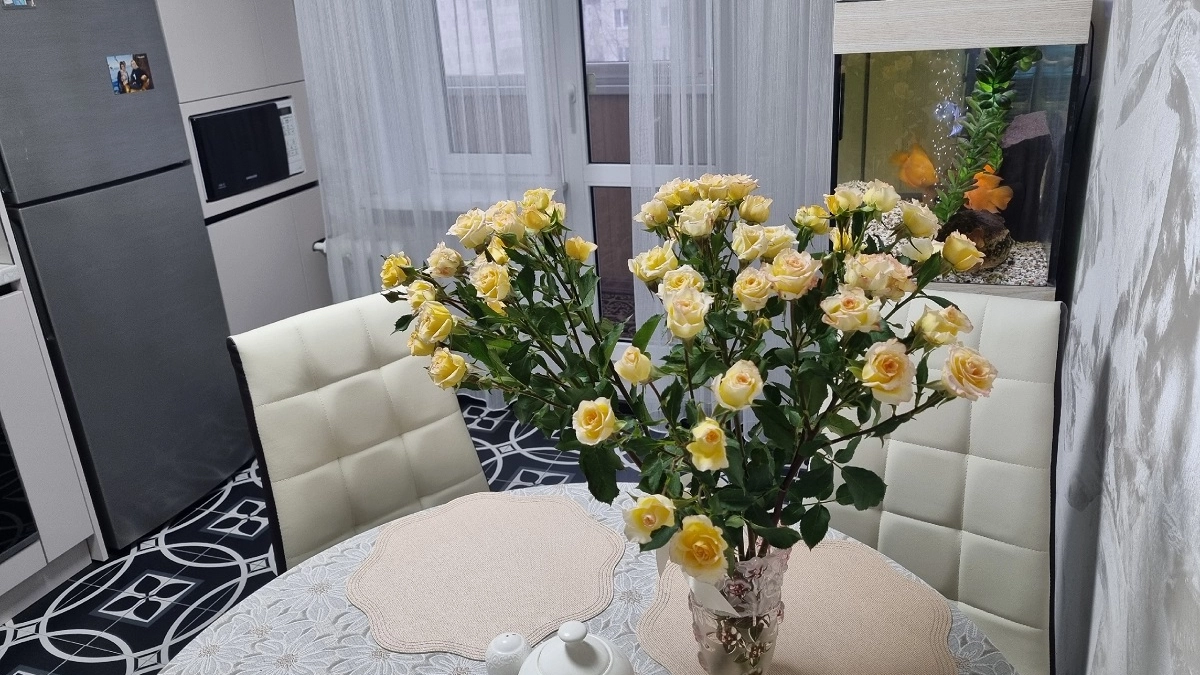 Белый глянец - прошлый век: как выглядит модный кухонный интерьер в 2026м — названа ключевая замена сезона