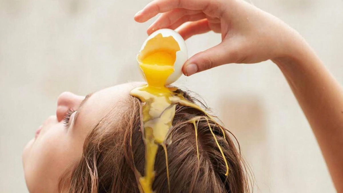 Советские парикмахеры советовали мыть голову этим — волосы густые до старости, не секлись и не обламывались