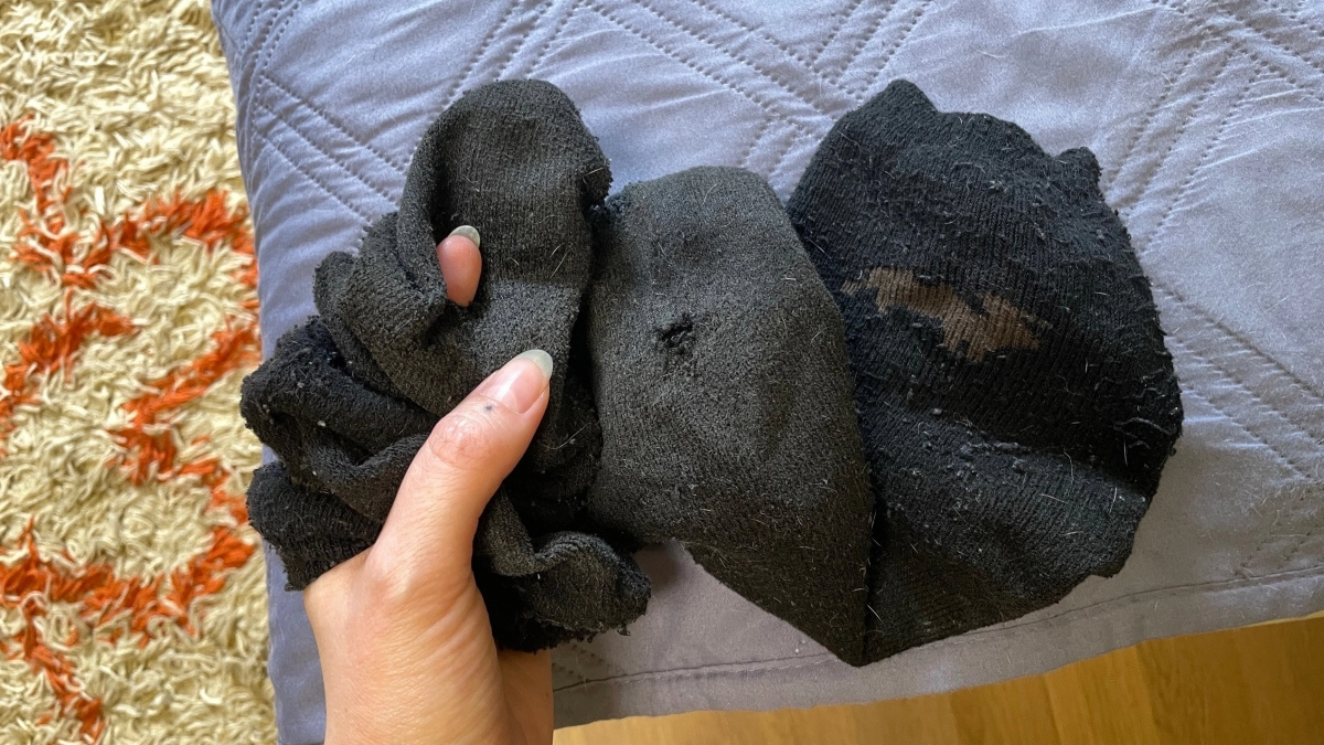 Дырявые носки больше не выбрасываю: 7 идей, как подарить им вторую жизнь — для дома, экономии и уюта