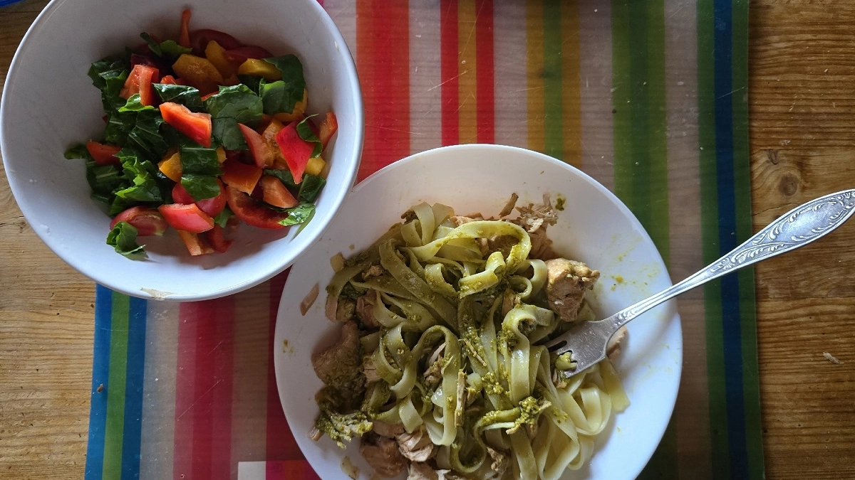 Почему мы едим быстро и как это влияет на вес: ответ удивит