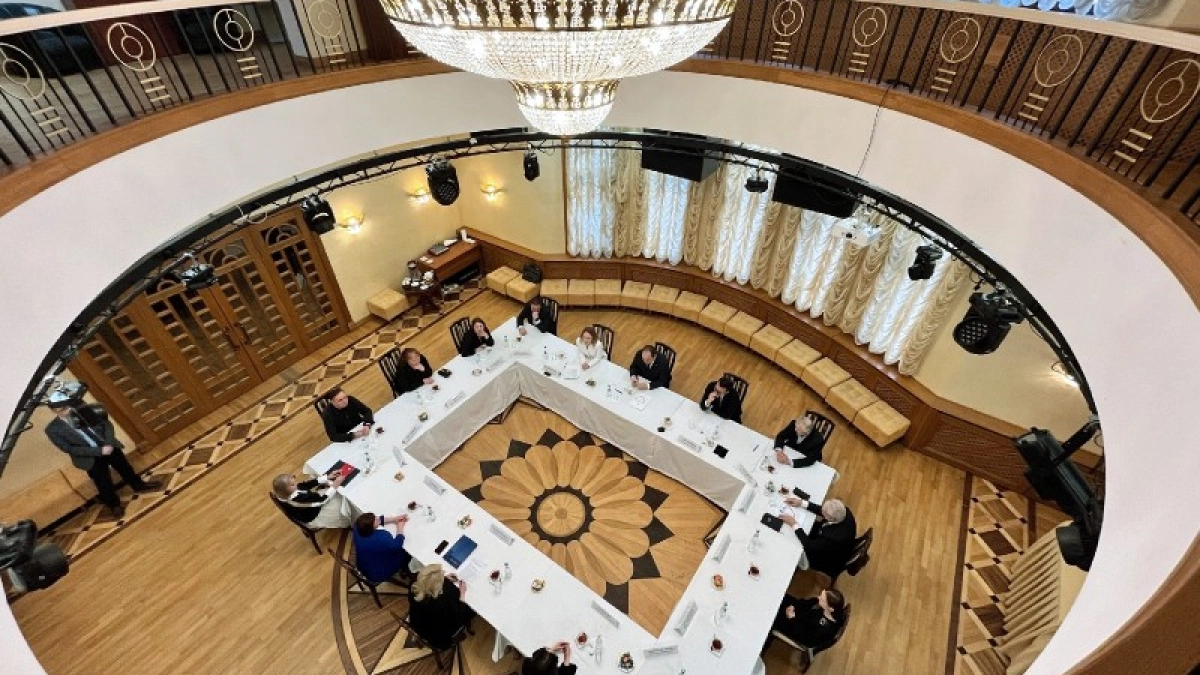 Как культура Коми преображает села: встреча Ростислава Гольдштейна с артистами региона