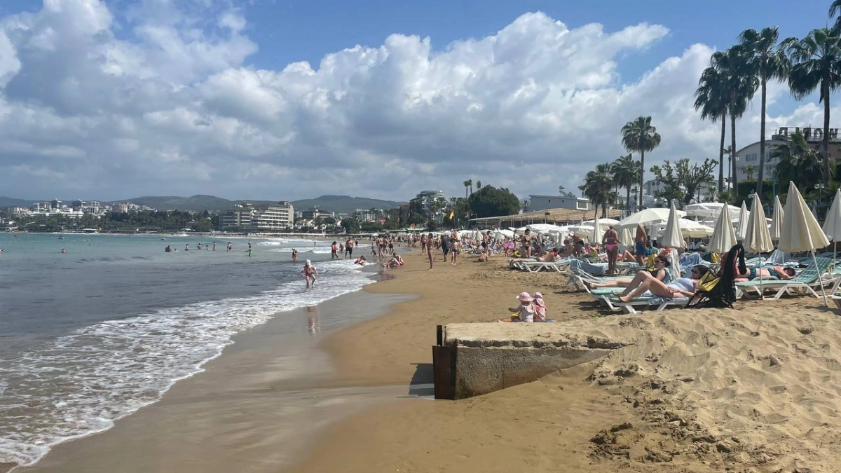 Про Египет с "золотым ценником" уже все забыли: туристы нашли курорт, где море, спа и еда стоят как 20 лет назад