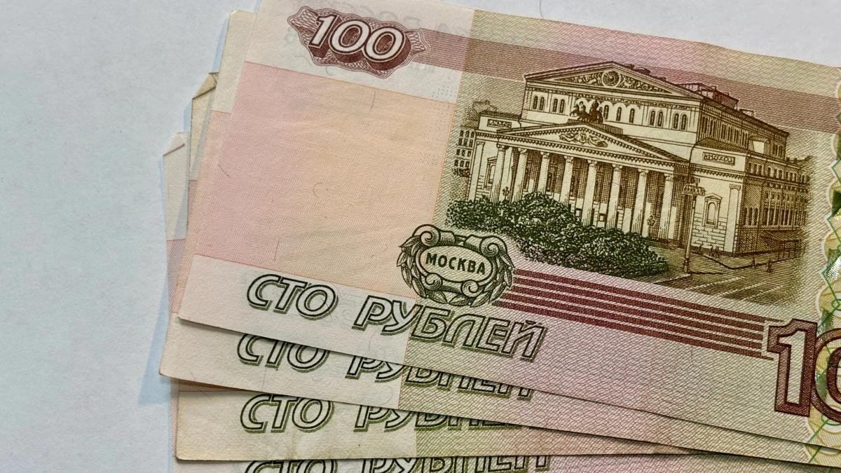 Как подросткам Коми заработать до 15 тысяч рублей в трудовых лагерях