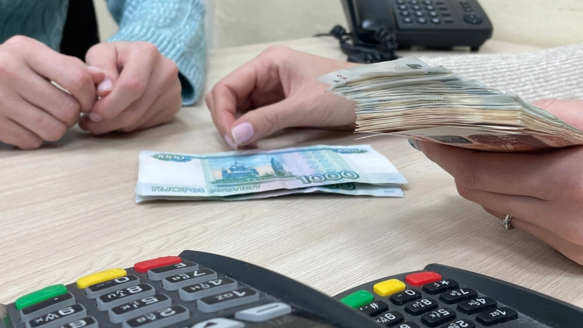 Жителям Коми объяснили, какие ошибки уменьшают пенсионные выплаты